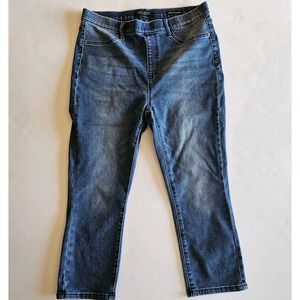 Judy Blue Skinny Fit Capri Jeans Womens 13/31 Distressed Denim Medium Wash